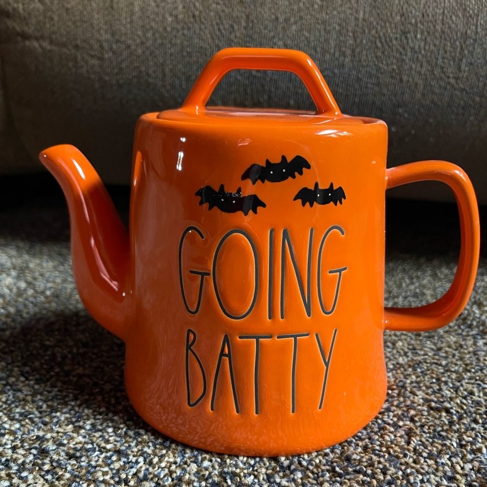 Rae Dunn 2022 Halloween Teapot